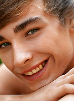 Matthieu Corne by BelAmi Online With Matthieu Corne