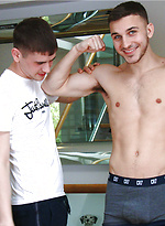 Straight Hunk Jack Montague Gets Sucked for the 1st Time & Wanks Dominic's Massive Uncut Cock! by English Lads