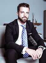 Focus, Editor's Cut by Men at Play With Hector De Silva