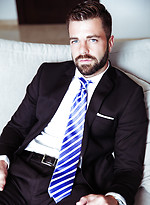 Focus, Editor's Cut by Men at Play With Hector De Silva
