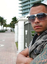 Dick Text - Introducing Yonny Omar by ManAvenue