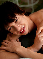 Hudson King solo by BelAmi Online With Hudson King