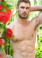 TOMAS BRAND FUCKS CRAIGS MARKS AND VALENTIN AMOUR by Lucas Entetainment With Tomas Brand,Valentin Amour