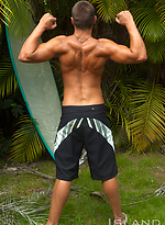 Hot muscle stud Kody  shows his shaved cock by Island Studs