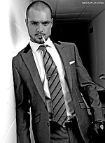 L\'Homme dans L\'Ombre, Starring Issac Jones by Men at Play With Issac Jones