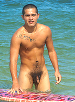 Kaipo - Real Hawaiian Surfer Jerks Off Out in Public! by Island Studs