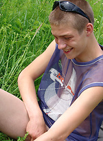Hubert plays with his cock outdoors by Teens and Twinks