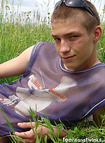 Hubert plays with his cock outdoors by Teens and Twinks