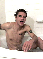 Rub-a-dub-dub! by YouLoveJack