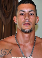 Hot latin stud Roberto by Miami Boyz