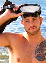 Eric - Big Beefy Hawaiian Scuba Diver Jerks Off Outside! by Island Studs