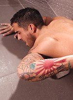 Hot studs Bryce Star and Boston Miles fucking in a shower by Falcon Studios With Bryce Star