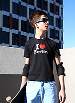 Skinny twink with a big Aussie dick - Check out our new mate Rick Dalton by Bentley Race