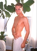 Twink explodes all over his tight smooth little body. by Mount Equinox