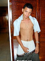 Felix from Panama jacking off dick by Miami Boyz