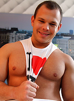 Hung Muscle Cub - Dennis Conerman stripped down for Ben by Bentley Race