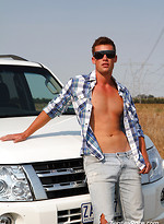 Aussie boy Lincoln Ashby stops for a roadside wank by Bentley Race