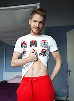 Blond and handsome - Axel Jackson stripping for Zac by Bentley Race