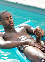 Pool plunge with Ebony muscle boy Rob by BlackNHung