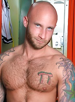 Muscle hunk Drake Jaden in a locker room by High Perfomance Men With Drake Jaden