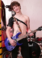 Horny and fucking irresistible by Staxus