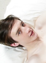 Horny, mouthy chav by Staxus