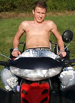 Outdoors: Apparently tiny cock by Staxus