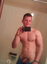 Masculed stud jacking off by ChaosMen