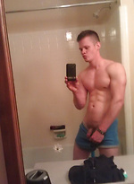 Masculed stud jacking off by ChaosMen