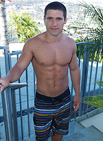 Muscle stud Roberto by SeanCody