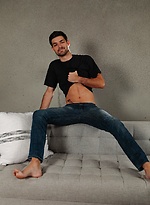 Sexy gays with muscles Leeroy Jones and Jim Nasty fuck each other by Nextdoor Buddies