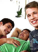 Adam Archuleta, Matthew McEwan and Dario Dolce fuck by FreshMen With Adam Archuleta,Dario Dolce