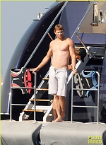 Kellan Lutz 2 by Male Stars