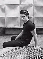 Justin Gaston by Male Stars