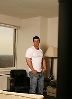 Big Muscle Display by Zeb Atlas With Zeb Atlas