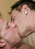 Fun Time with Seth Haus- Bareback fuck. by Dallas Reeves