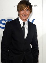 Zac Efron by Male Stars