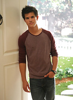 Taylor Lautner by Male Stars