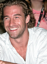 Scott Speedman photos by Male Stars