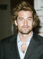 Scott Speedman photos by Male Stars
