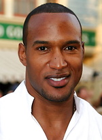 Henry Simmons by Male Stars