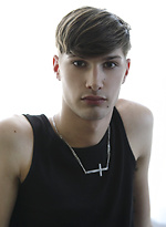 Cute twink boy Evan Hayes jacking off his cock by Squirtz