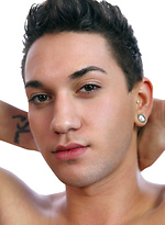 Seth Corrigan strokes dick by Squirtz
