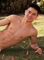 Michael shows his sixpack by SeanCody