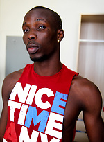 African hottie in Australia - Jimmy Allen joins in on the fun by Bentley Race