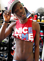 African hottie in Australia - Jimmy Allen joins in on the fun by Bentley Race