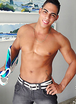 Brazilian hung stud Luigi by LucasKazan