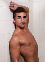 After a hot shower, Jake Davis and Lukas Valentine bareback by Randy Blue With Jake Davis,Lukas Valentine