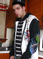 Skater Thug Drac Pisses and Jerks Off by Boys Pissing