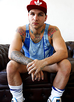Straight Australian Men - Meet Hunter Jones by Bentley Race